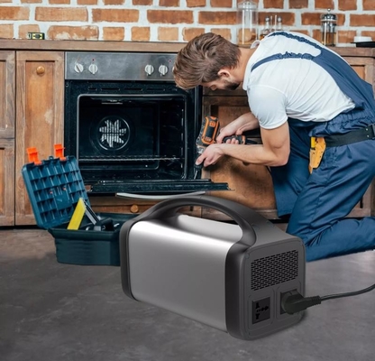 야영하기 위한 단번에 야외 가지고 다닐 수 있는 동력화차 AC 220V 100V 800W 500W 756W 태양에너지